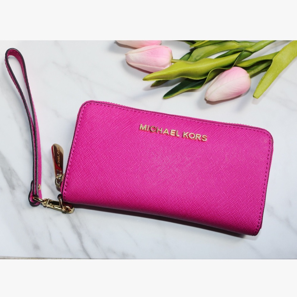 Michael Kors wallet